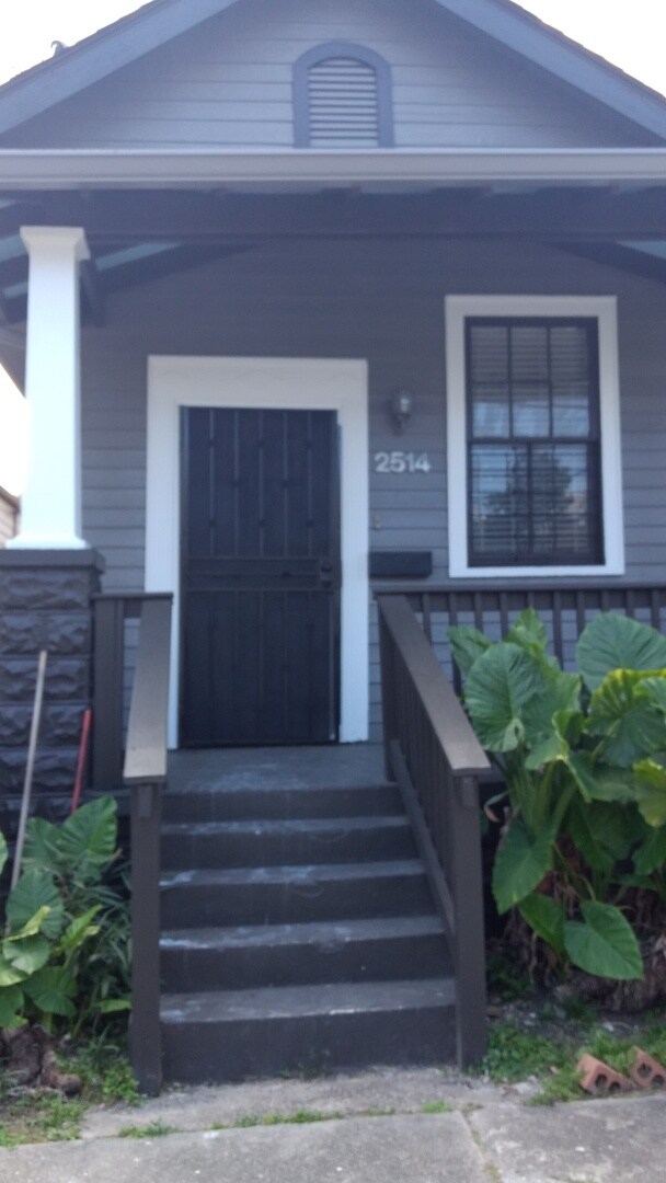 Building Photo - 2514 Cleveland Ave