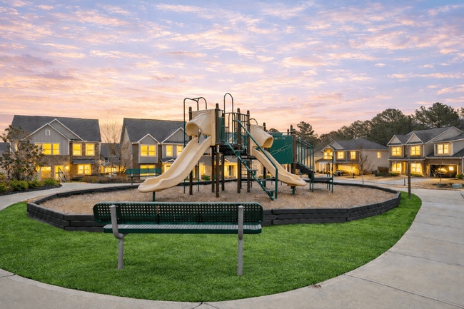 Building Photo - Overlook at Mill Creek