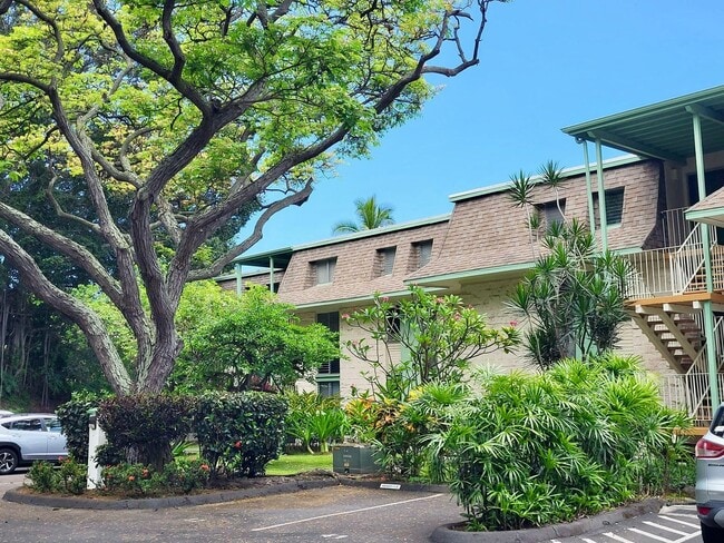 Building Photo - 78-7030 Alii Dr. Unit 104