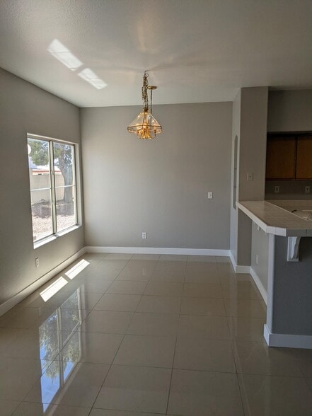 Building Photo - 6201 E Lake Mead Blvd