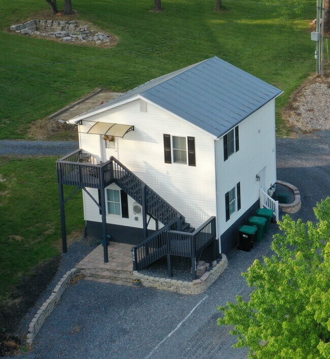Exterior Apt. Side - 1672 Lacey Spring Rd