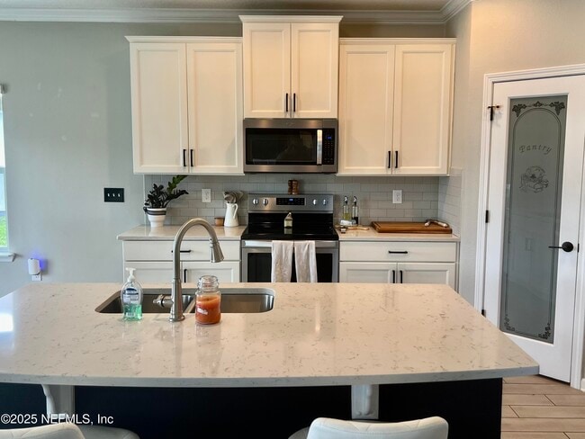 Building Photo - 11498 Red Koi Dr