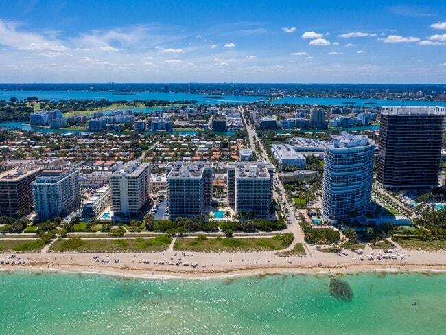Building Photo - 9595 Collins Ave