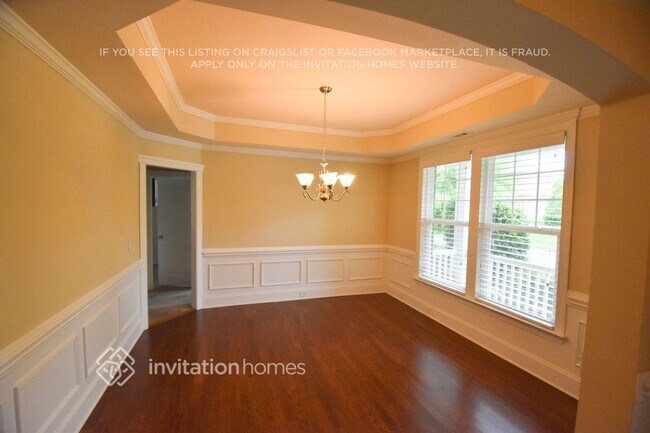 Building Photo - 10814 Bask Ct