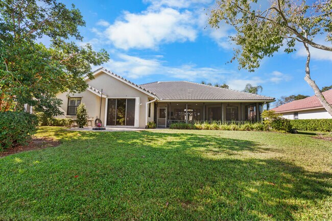 Building Photo - 1509 SW Mockingbird Cir