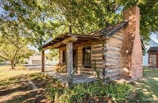 Building Photo - Fantastic 3bd/1.5ba home! Coming soon!