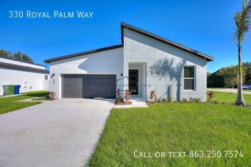 Building Photo - 330 Royal Palm Wy