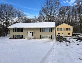 Building Photo - 240 Leda Ave