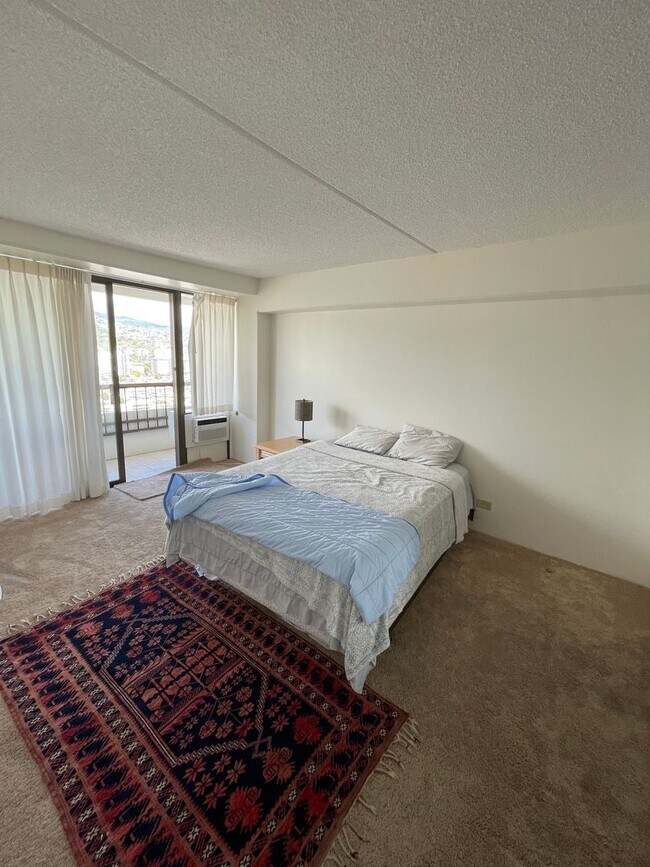 Building Photo - 2 Bed 2 Bath 1 Parking at Marco Polo Apart...