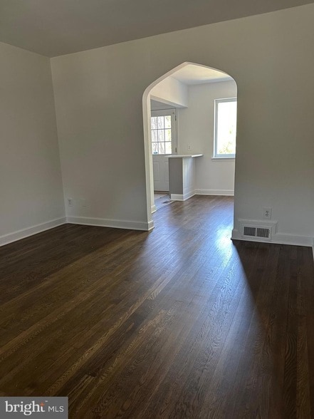 Building Photo - 134 Lynhaven Dr