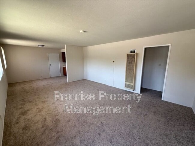 Building Photo - 5576 Conrad Ave