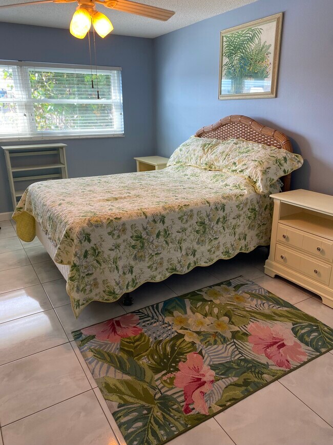 Building Photo - 5555 Gulf Blvd