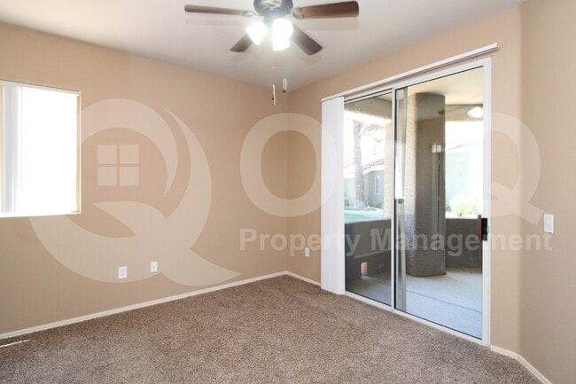 Building Photo - 2929 W Yorkshire Dr