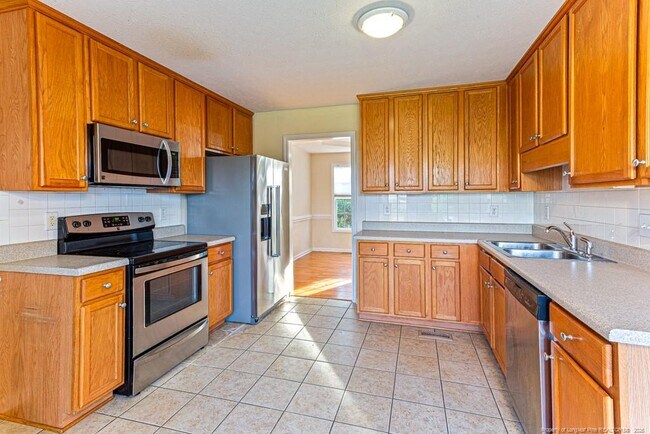 Building Photo - 1901 Ellie Ave