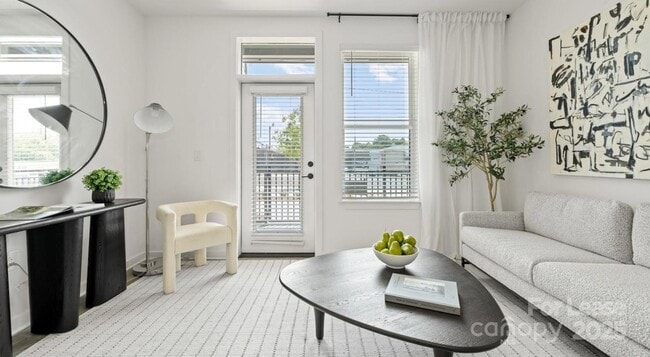 Building Photo - 2314 Berryhill Rd