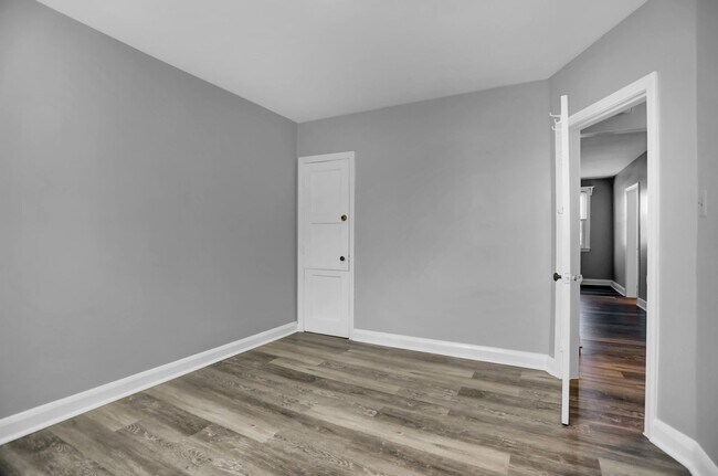 Building Photo - Cedarcroft Property