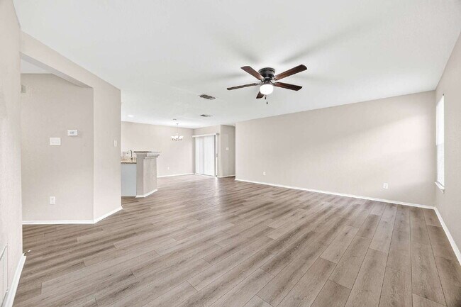 Building Photo - "Charming 3-Bedroom Oasis with 2 Full Baths – Your Perfect Retreat in Schertz!"