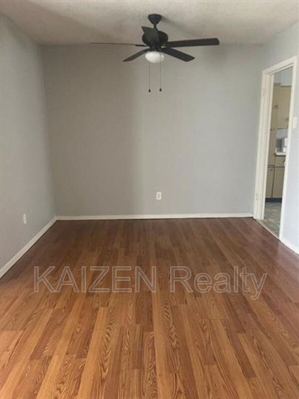 Building Photo - 151 N Belvedere Blvd