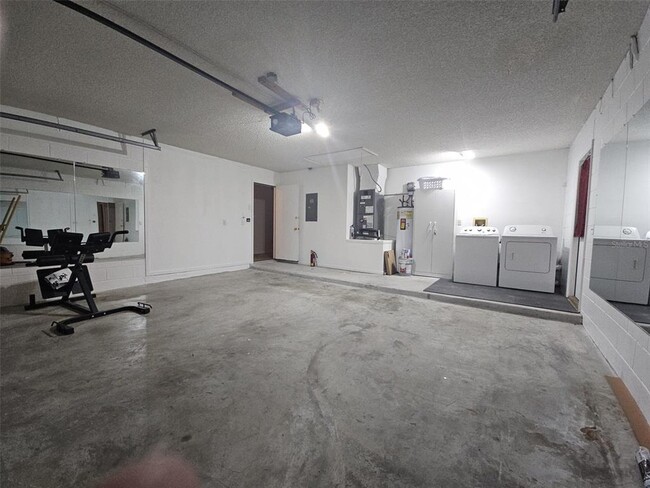 Building Photo - 3804 Wingbow Ct