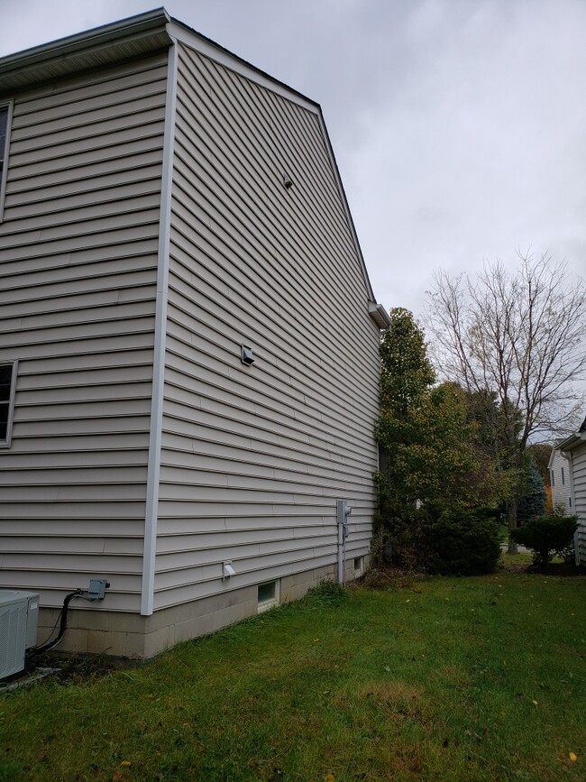 Building Photo - 7322 Lavender Ln