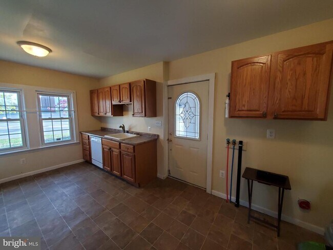 Building Photo - 191 W Cohawkin Rd