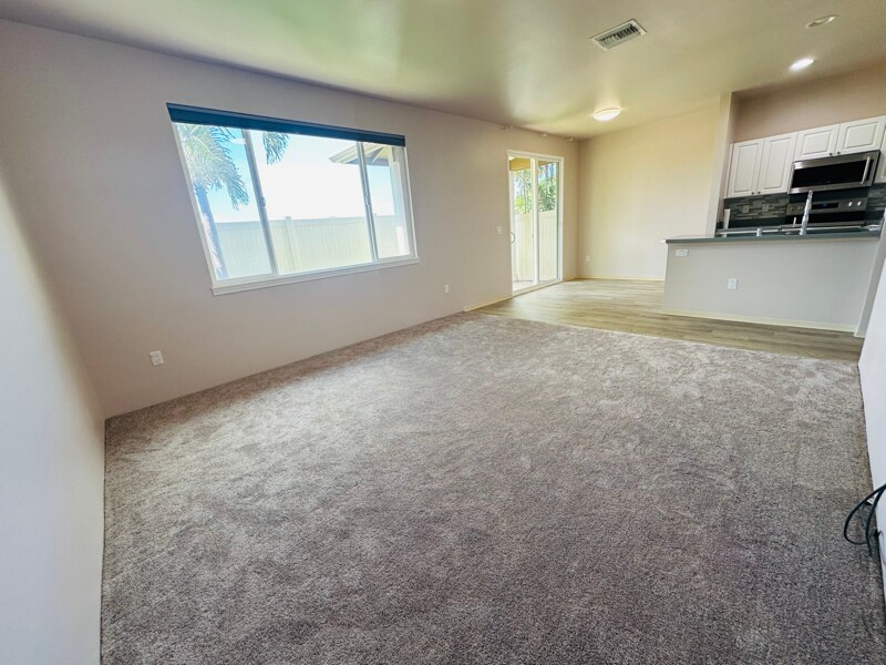 Building Photo - 91-6221-6221 Kapolei Pkwy
