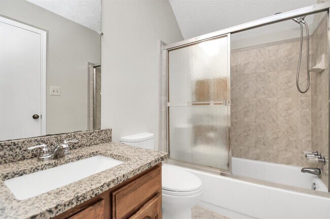 Building Photo - 14810 Cypress Ridge Dr