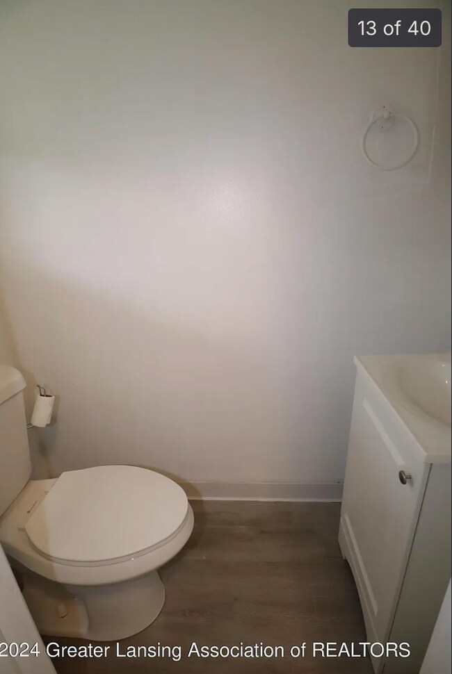 Building Photo - 3720 Malibu Dr