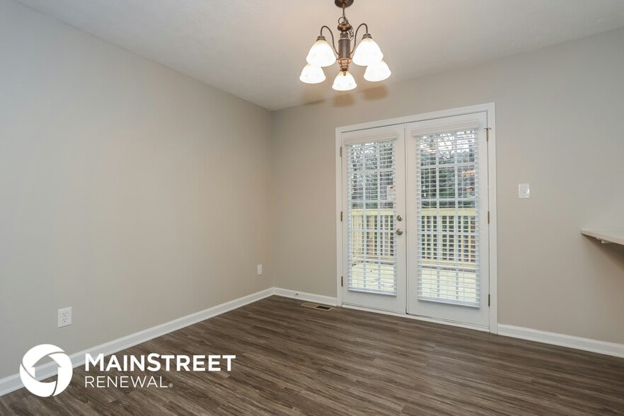 Building Photo - 285 Adelene Way