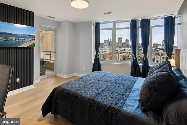 Building Photo - 100 Harborview Dr