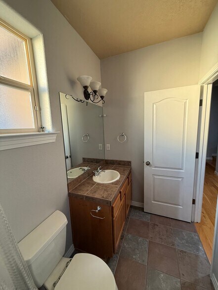 Building Photo - 4852 Petra Pointe Cir NW