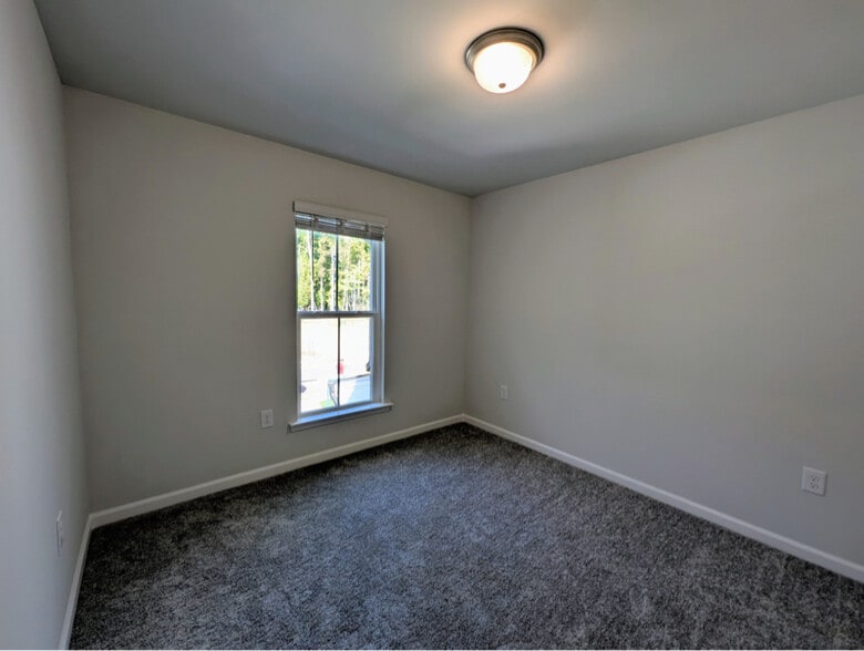 Building Photo - 246 Broomside Ave