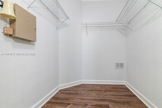 Building Photo - 11507 NW 77th St