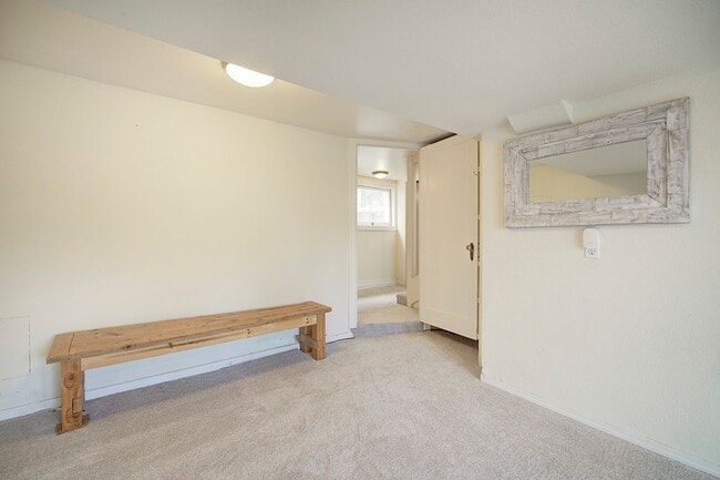 Building Photo - 3 bedroom 2.5 View Property Beach Access  ...