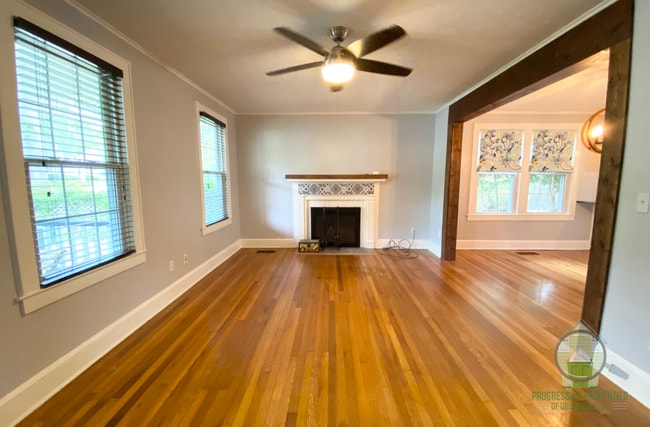 Building Photo - 103 Willow Springs Dr