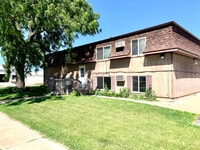 Building Photo - 2701 5th Ave