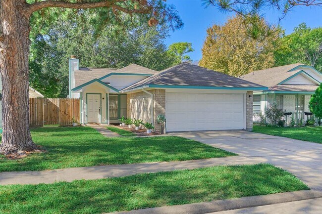 Building Photo - 23419 Summer Pine Dr