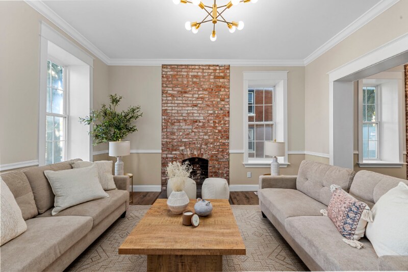 Building Photo - 7472 Hazel Ave