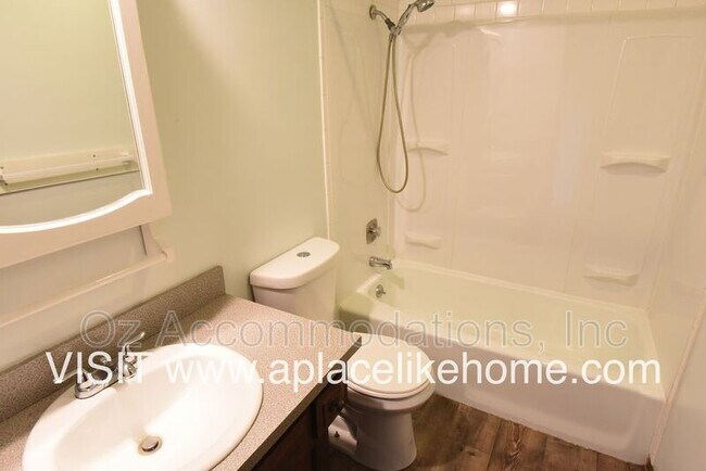 Building Photo - 8608 55th Terrace