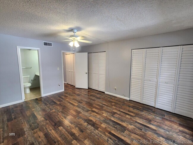 Building Photo - 1504 NW 89th Terrace