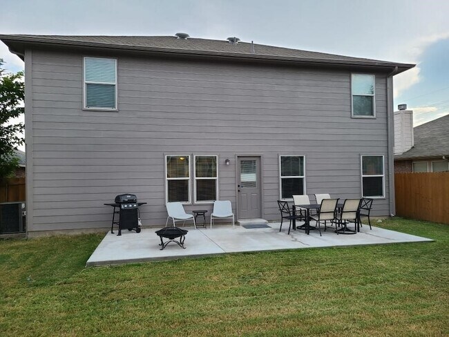 Building Photo - 4509 Willow Rock Ln