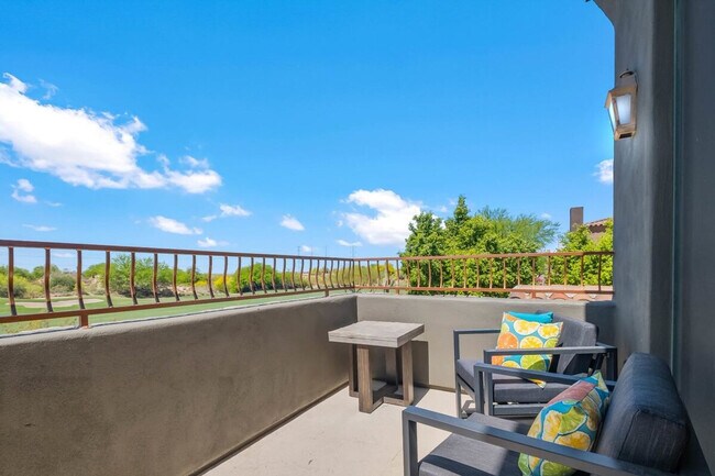 Building Photo - 19550 N Grayhawk Dr