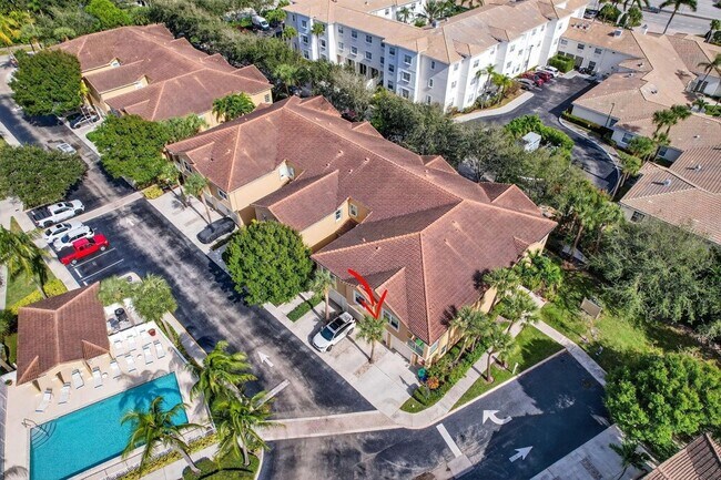 Building Photo - 160 Village Blvd