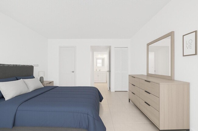 Building Photo - 3140 S Ocean Dr