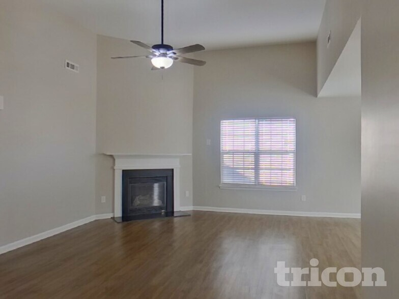 Building Photo - 1911 Kingstree Dr