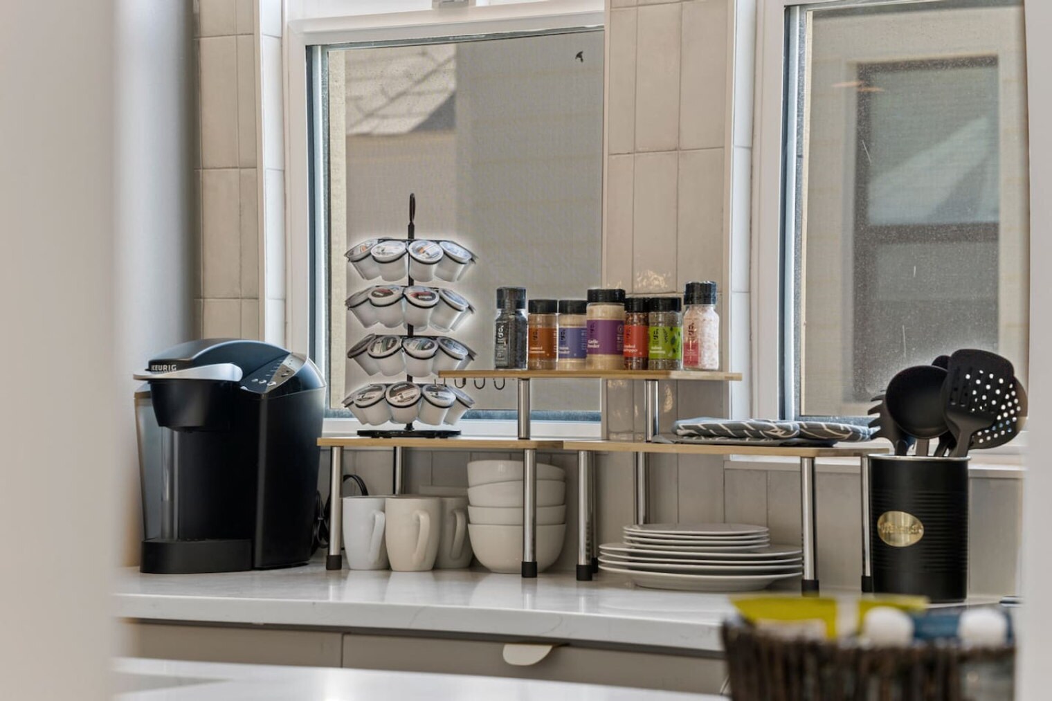 Building Photo - 4641 N 8th Pl