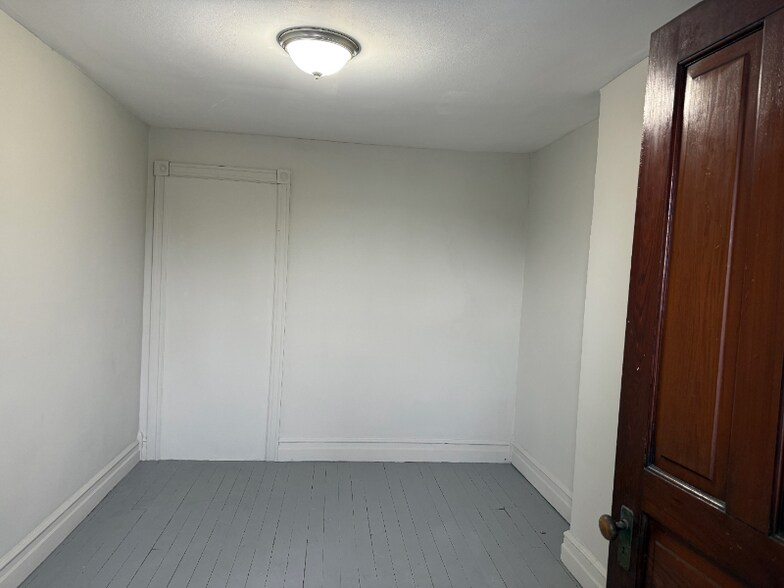 Building Photo - 41 S Franklin St