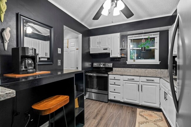 Building Photo - 2bd/2ba Condo on the Saluda River