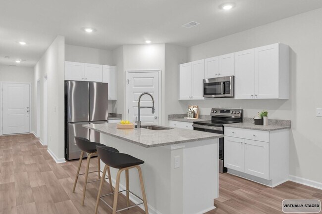 Building Photo - ***MOVE-IN SPECIAL*** $500 OFF OF YOUR FIR...