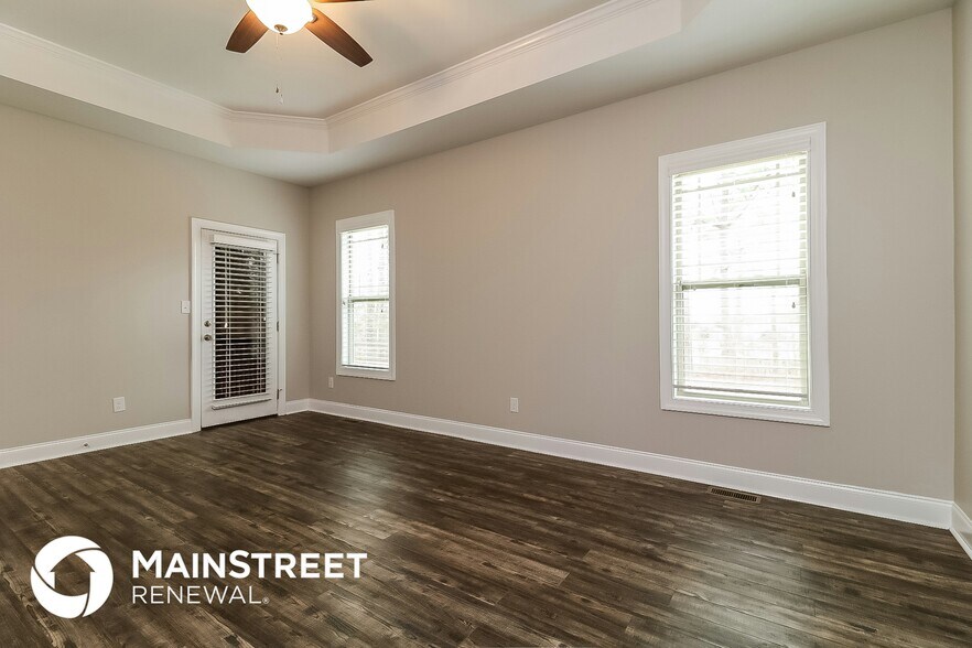 Building Photo - 39 Woodlot Dr